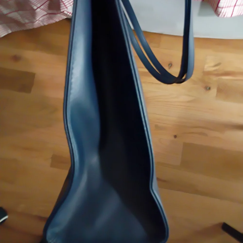 🌟 TELFAR Medium Shopping Tote in Navy Blue - Like New Condition! 🌟 - Picture 11 of 16